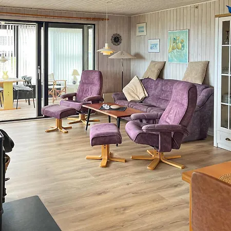 Holiday home Beautiful In With Wifi Hadsund